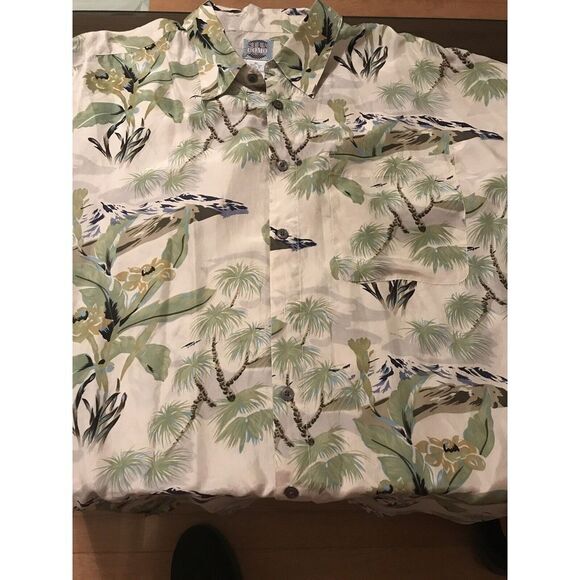 Other - Silk Uomo Nak Mens Top Shirt XL Button Down 100% Silk Hawaiian 🌺‎